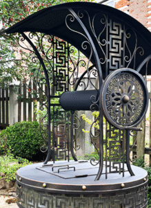 Декоративне накриття для колодязя «Античний Рим» для двору та саду